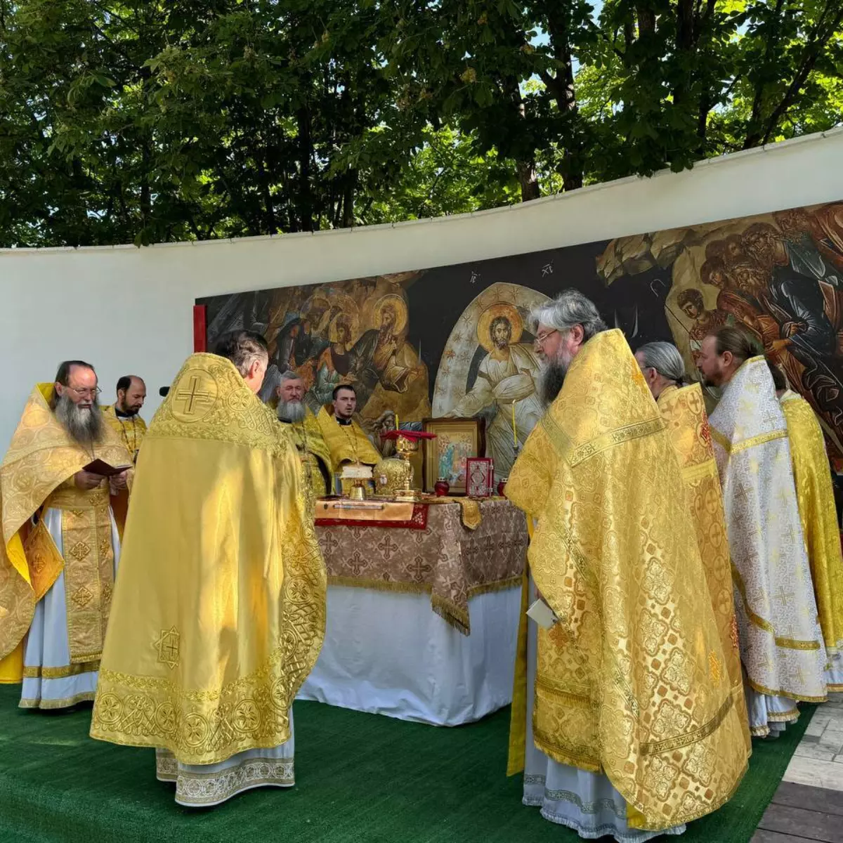 18 день – Божественная Литургия